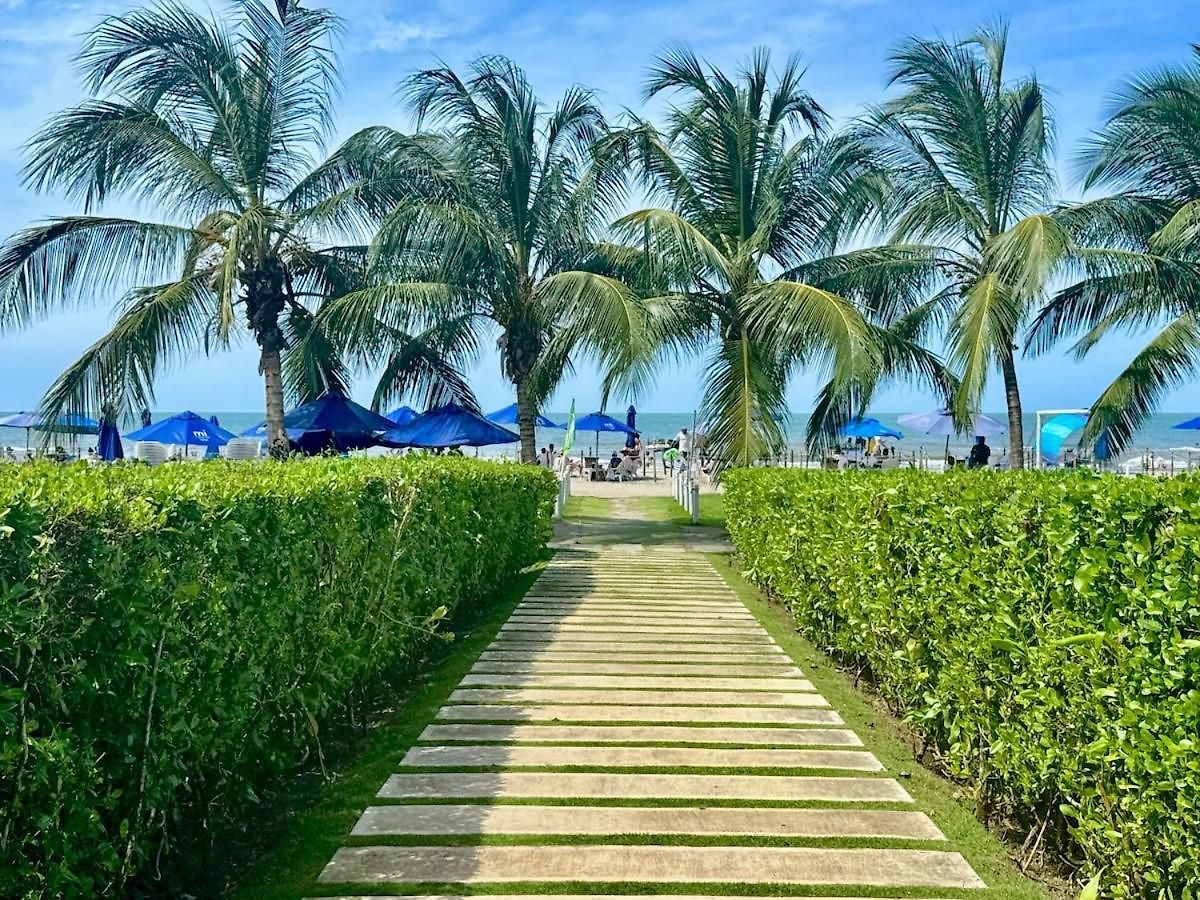 Spectacular View Of The Caribbean Sea *