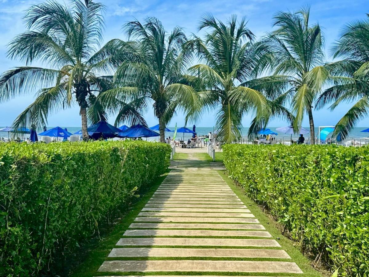 Spectacular View Of The Caribbean Sea *