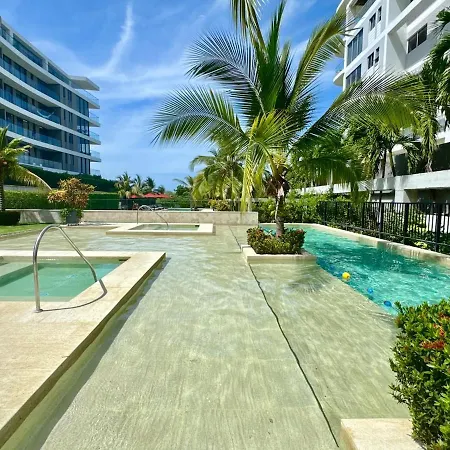 Spectacular View Of The Caribbean Sea *